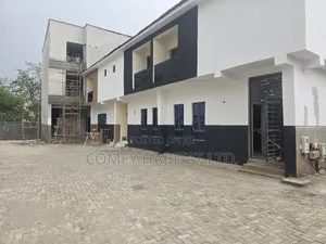 Furnished 4bdrm Townhouse/Terrace In Gaduwa For Sale