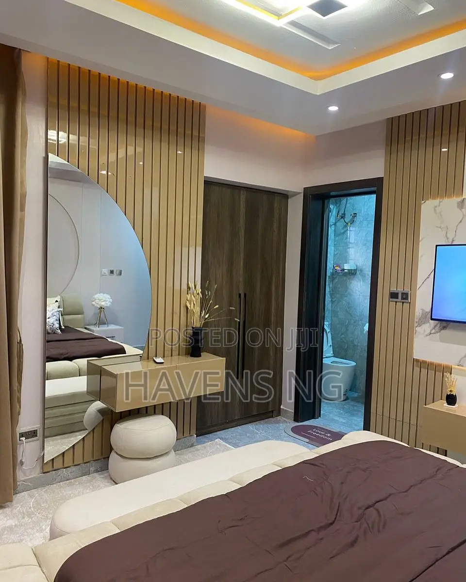 Luxury 5 Bedroom Duplex