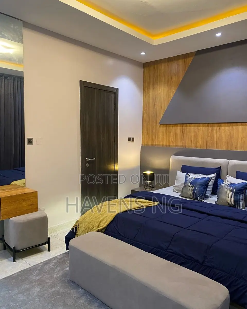 Luxury 5 Bedroom Duplex
