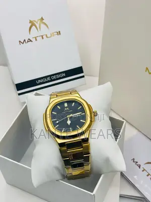 Maturri Waterproof Chain Wristwatch