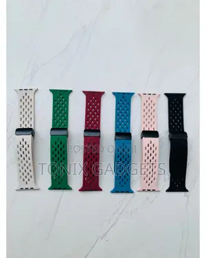Photo - Magnetic Dotted Strap for Iwatch/ Samsung/ Other Smartwatch