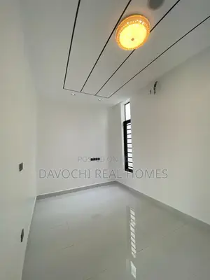 Lovely 5 Bedroom Detached Duplex at Chevron for Sale