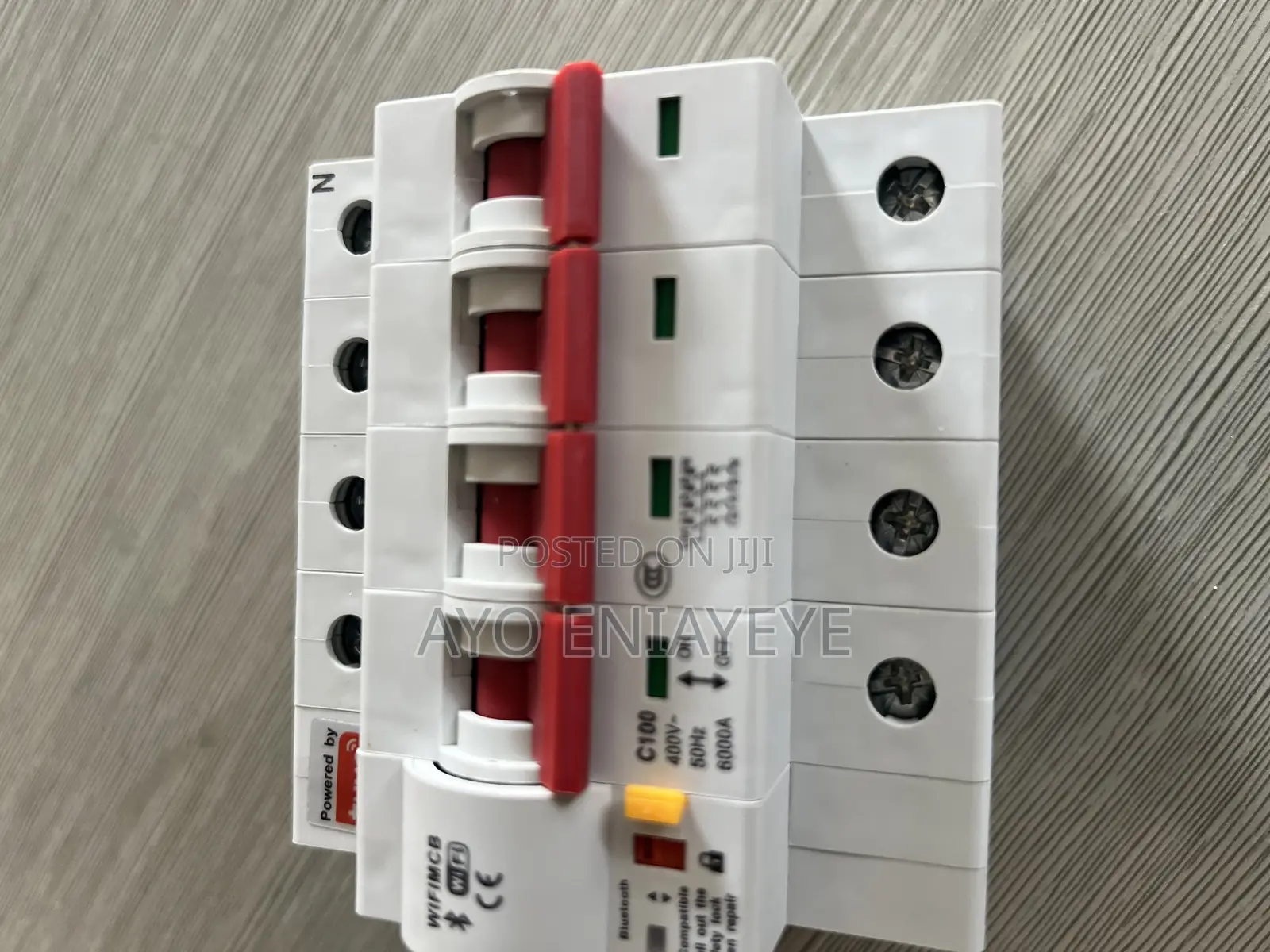 Wireless Smart Circuit Breaker Tuya
