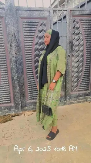 Am Here To Look For A Good Job