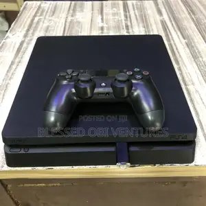 Ps4 Slim Plus Cd Unlock(12.02) Plus 10 Games Including Fc26