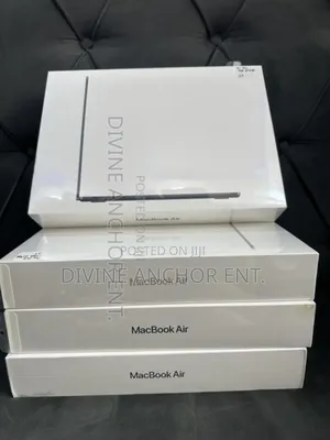 New Laptop Apple MacBook Air 2022 M2 16GB Apple M2 SSD 256GB