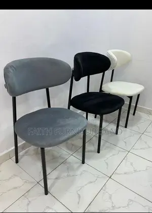 Sitting Chair for House Use