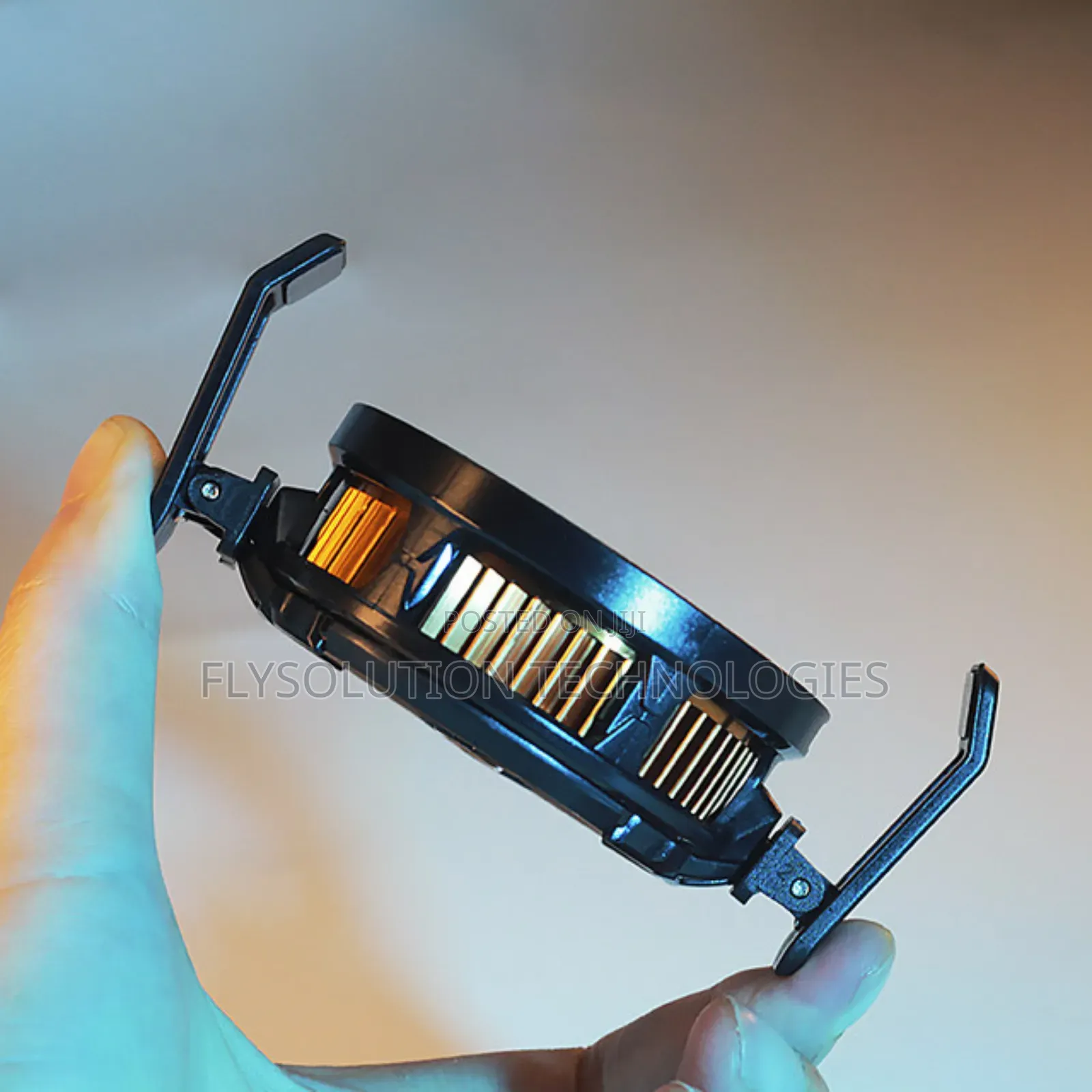 Fs03 Semiconductor Mobile Phone Cooler 15w Strong Cooling