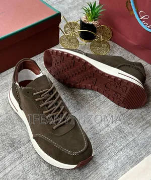 Exclusive Luxury Designer Sneakers Shoe