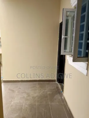 2bdrm Apartment in Gated Estate Ogombo for rent