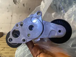 Belt Adjuster/Tensioner 2ar Engine,Venza,Rav4,Camry 012-14