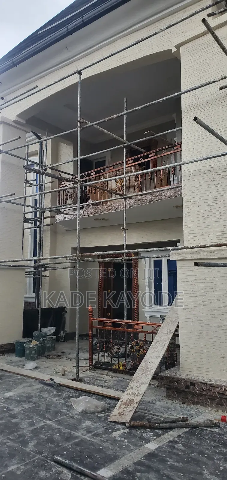 Superb Gravitex Paint