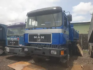 Man Diesel Tokunbo 10 Tyres Dump Truck