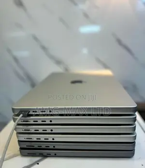 Laptop Apple MacBook Pro 18GB Apple M3 Pro SSD 512GB