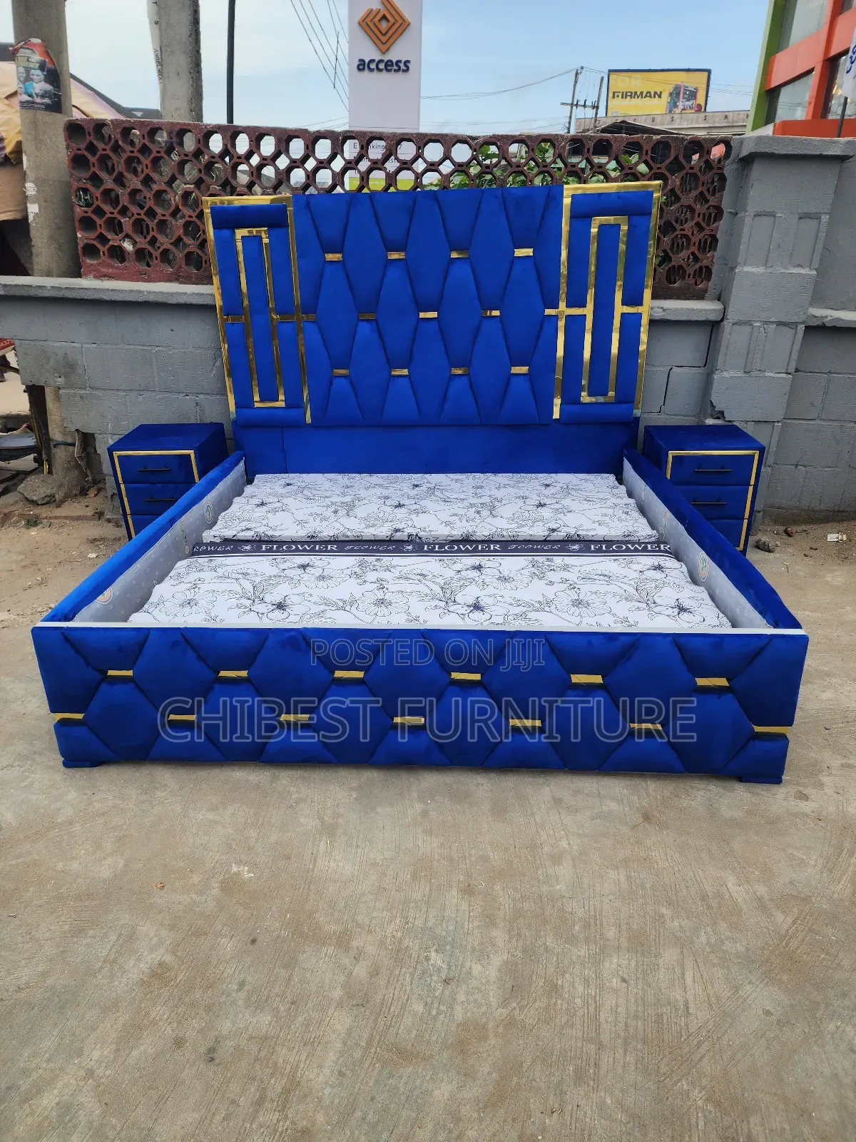 6by6 Standard Bed With Two Side Cupboards.