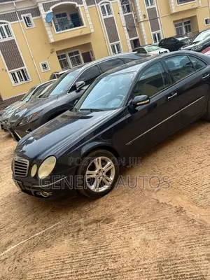 Mercedes-Benz E280 2005 Blue
