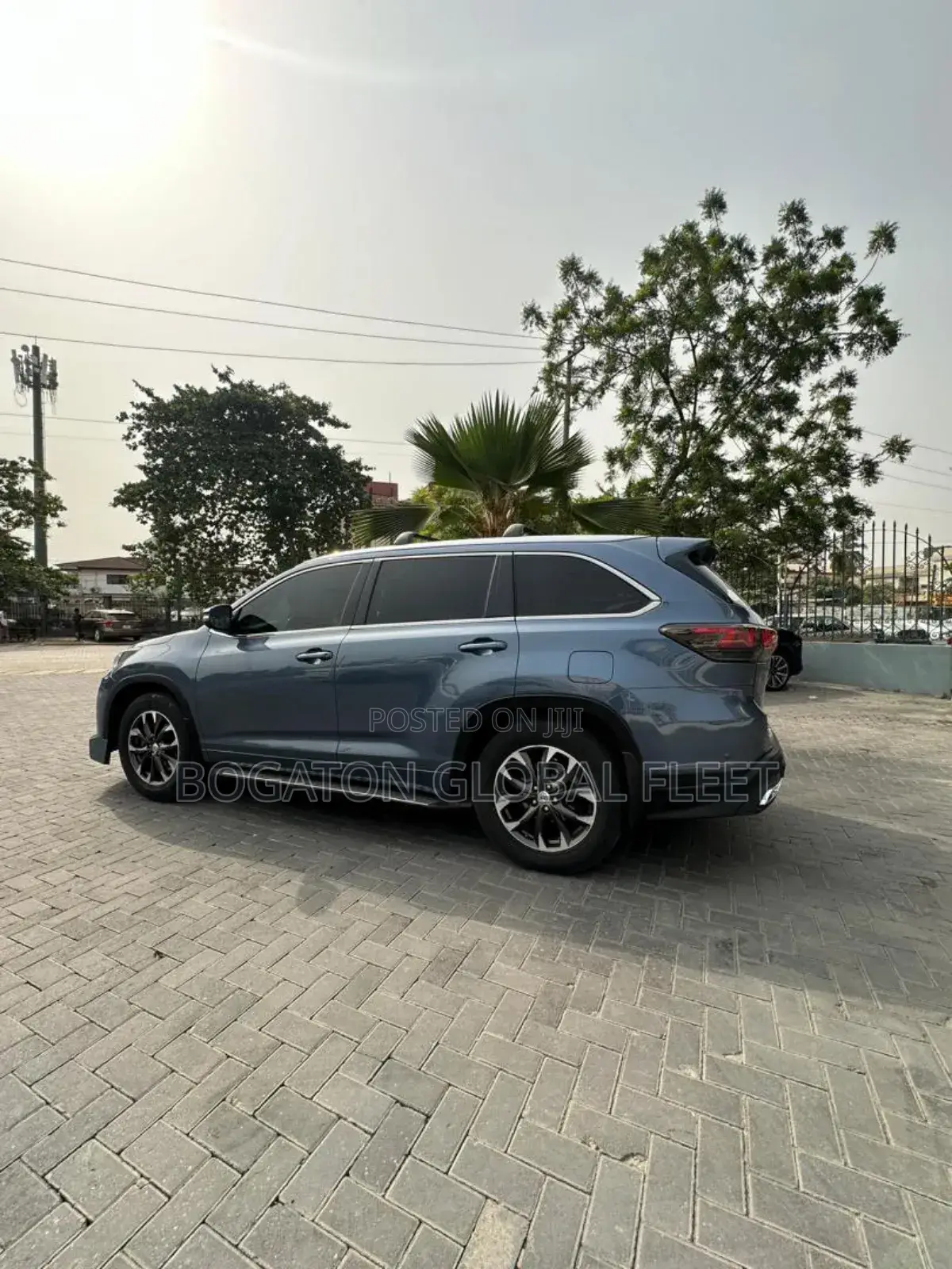 2017 Highlander for Rent (Self-Drive)
