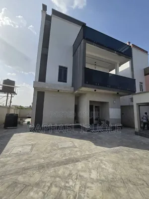 5bdrm Duplex in Omole Phase 2 for rent