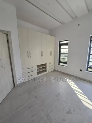 5bdrm Duplex in Omole Phase 2 for rent