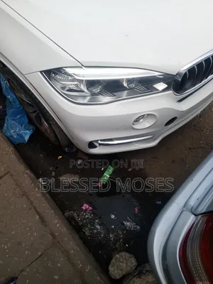 BMW X5 2018 Front Windscreen