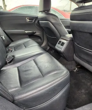 Toyota Avalon XLE FWDSedan (3.6L 6cyl 6A) 2016 Red