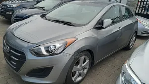 Hyundai Elantra 2016 Gray