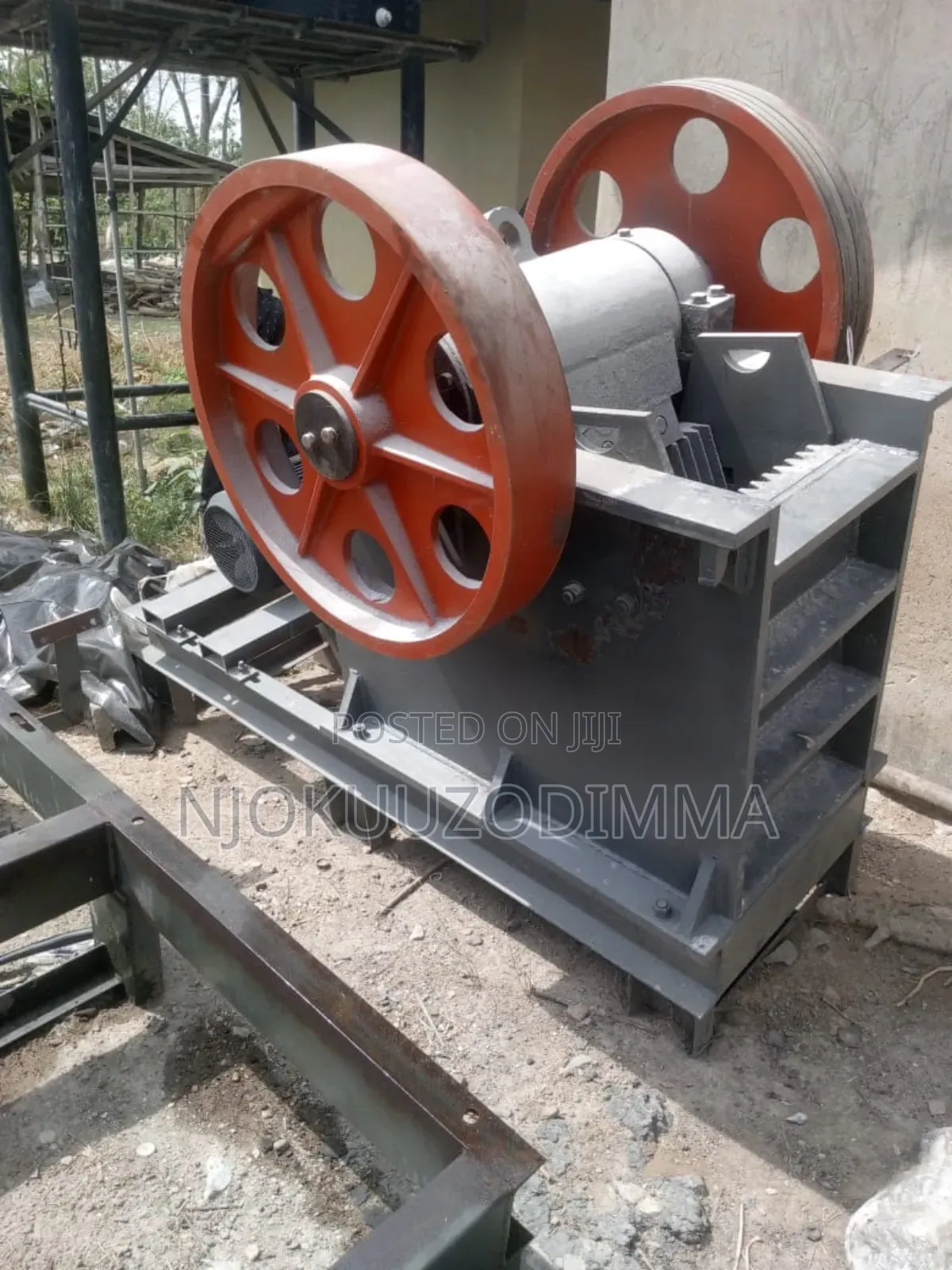 Industrial Machines (Pet Plastic Crusher and Stone Crusher