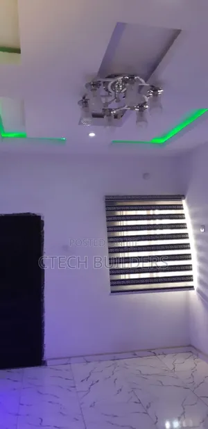 5bdrm Duplex in Benin City for rent