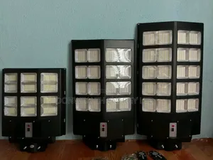 All Sizes of of Solar Street Light Available In