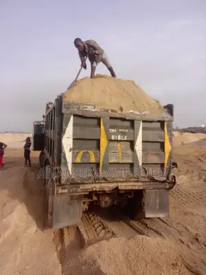 Premium Sharp Sand