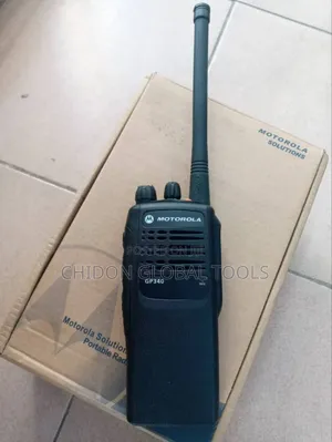 Walkie-Talkie Gp340