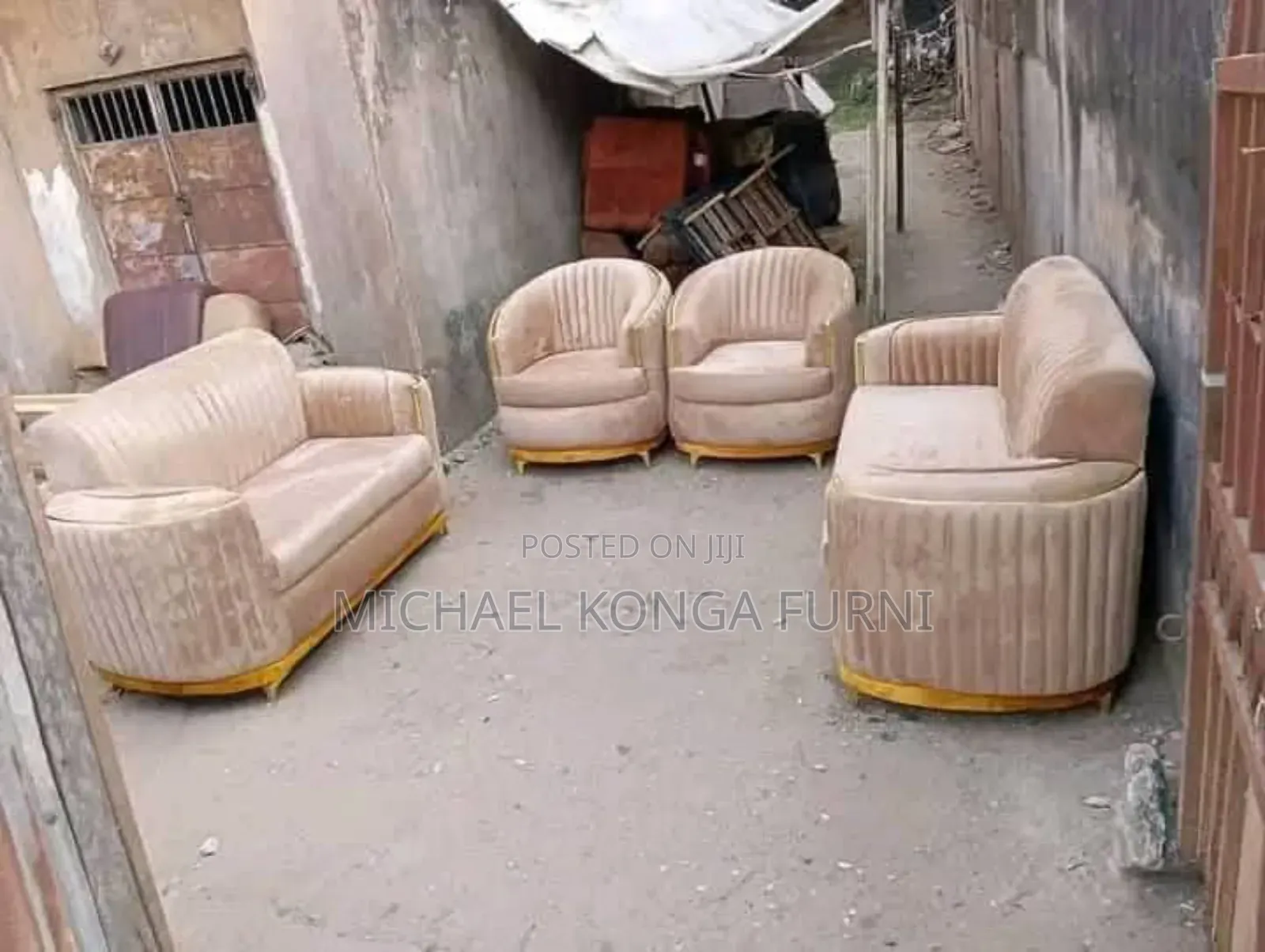 Standard 7 Seaters Sofa