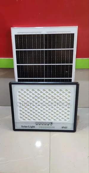 400w Multiple Eyes Solar Floodlight