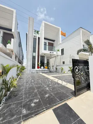 5bdrm Duplex in Ikota for sale