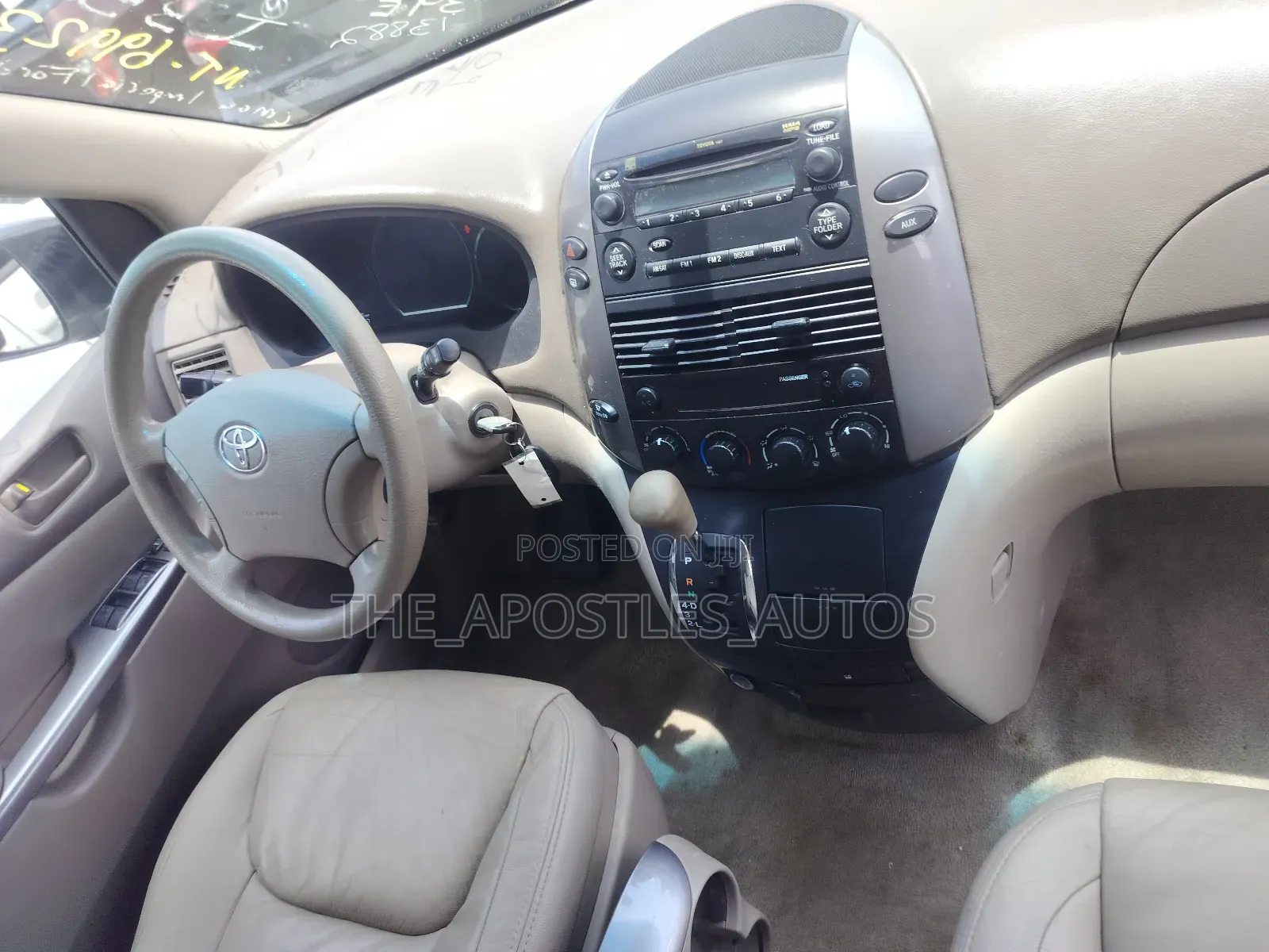 Toyota Sienna LE AWD 2008 Gold