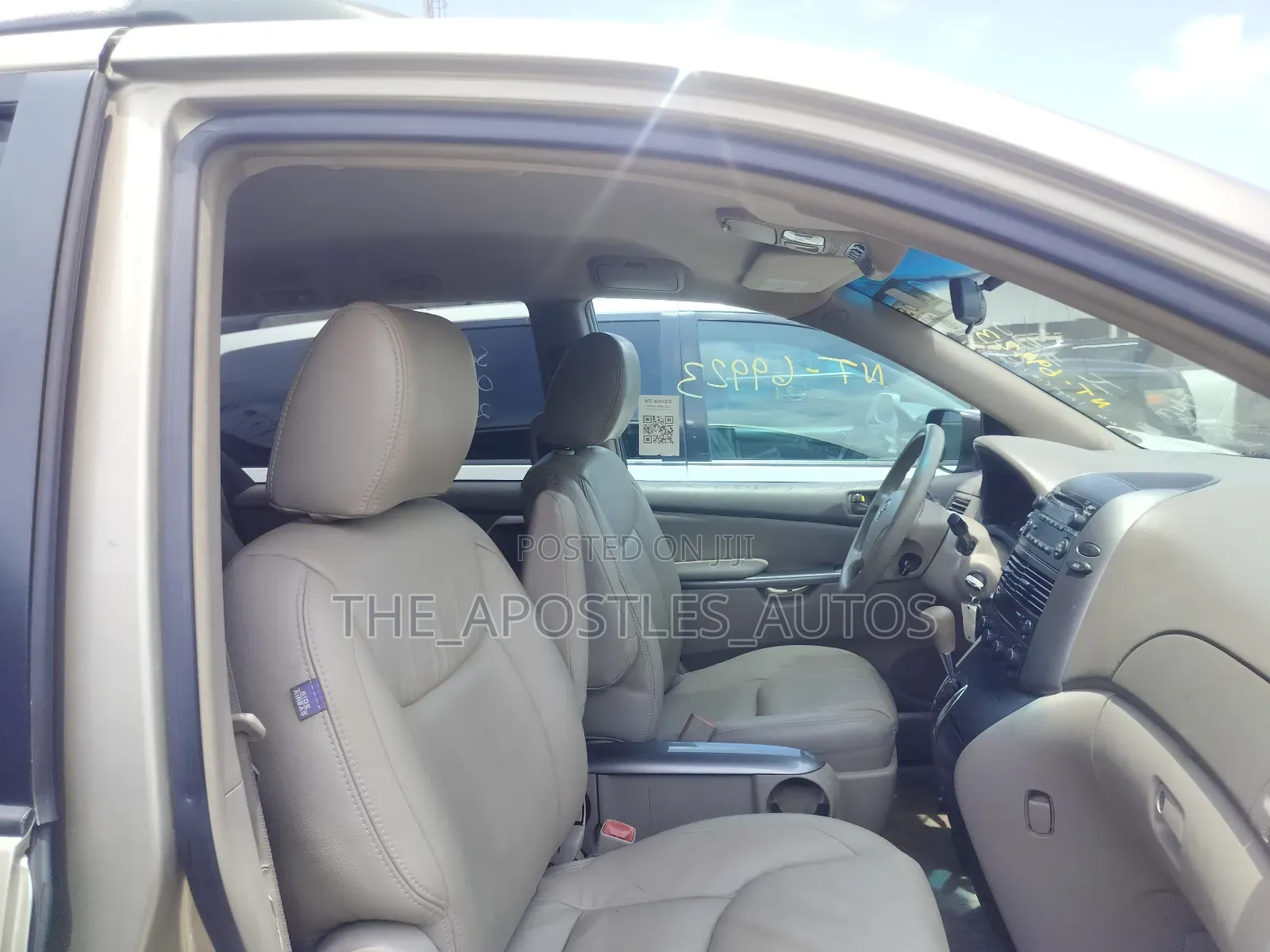 Toyota Sienna LE AWD 2008 Gold
