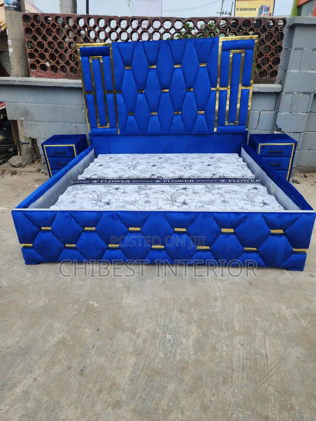 Executive 6by6 Versace Bed Design.