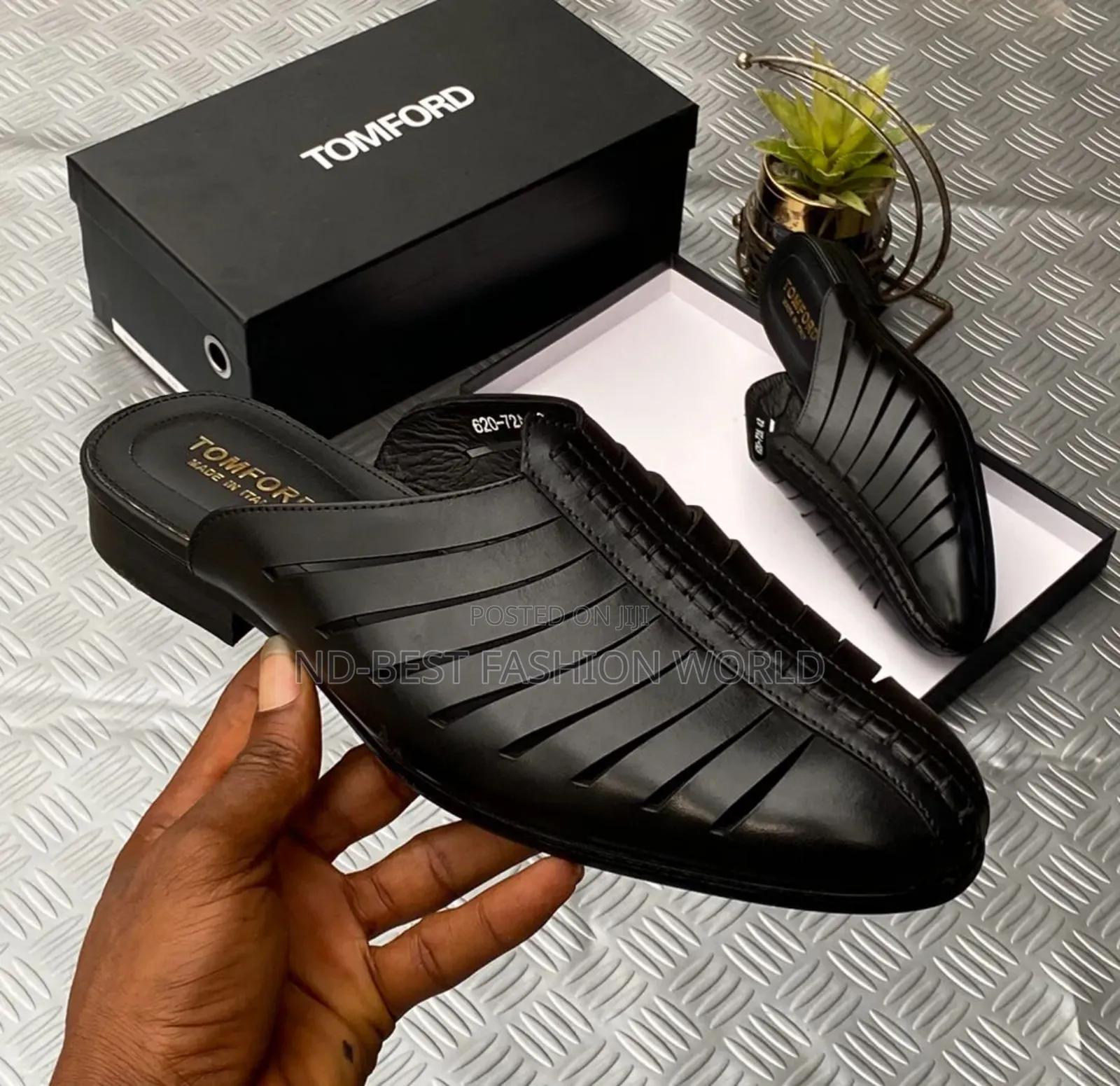 Black Leather Tom Ford Half Shoe