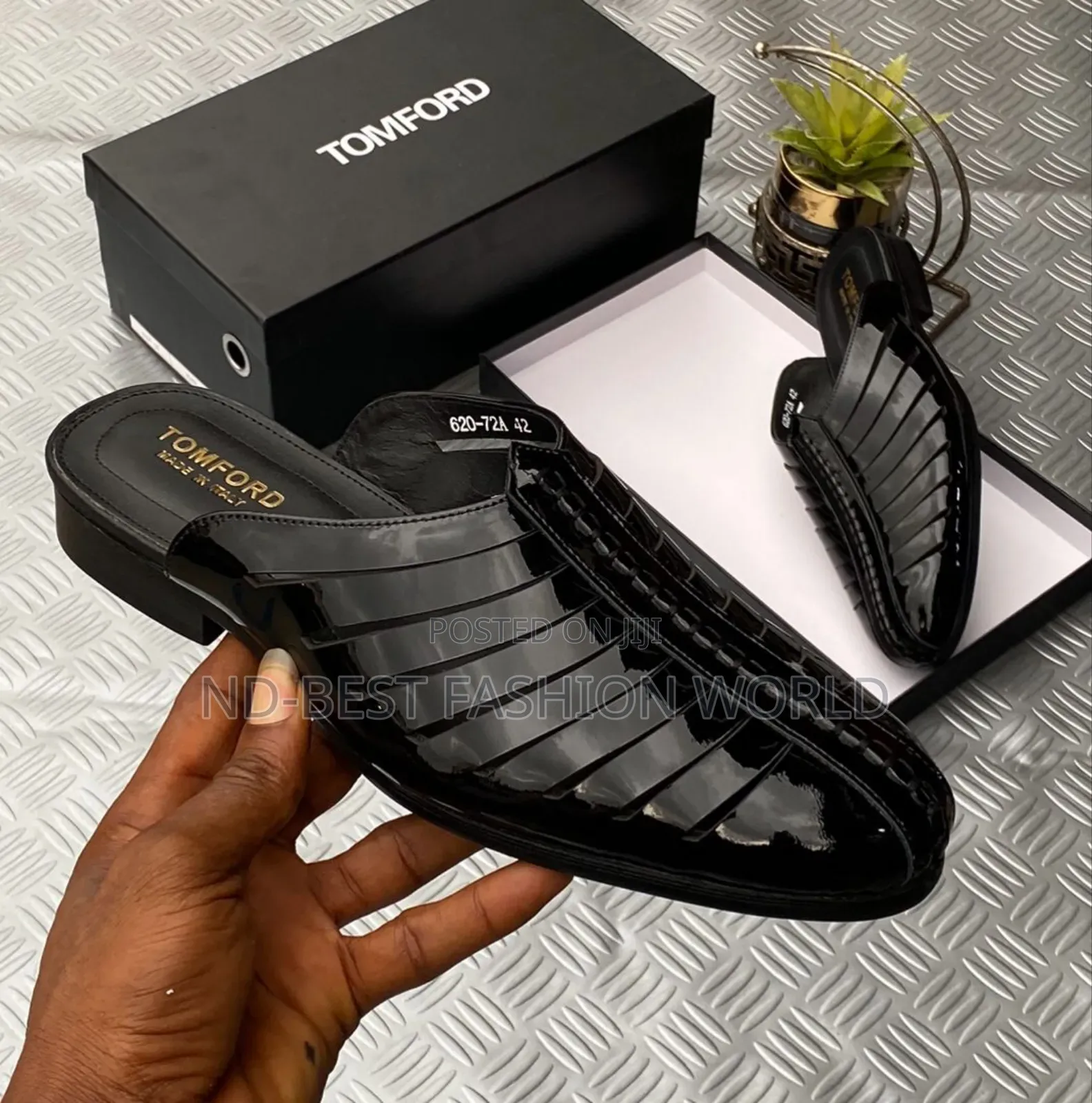 Black Leather Tom Ford Half Shoe