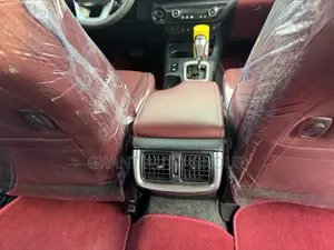 Toyota Hilux Rugged X 4x4 2018 White
