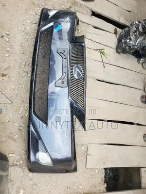 Complete Front Bumper Is250 2007-2008