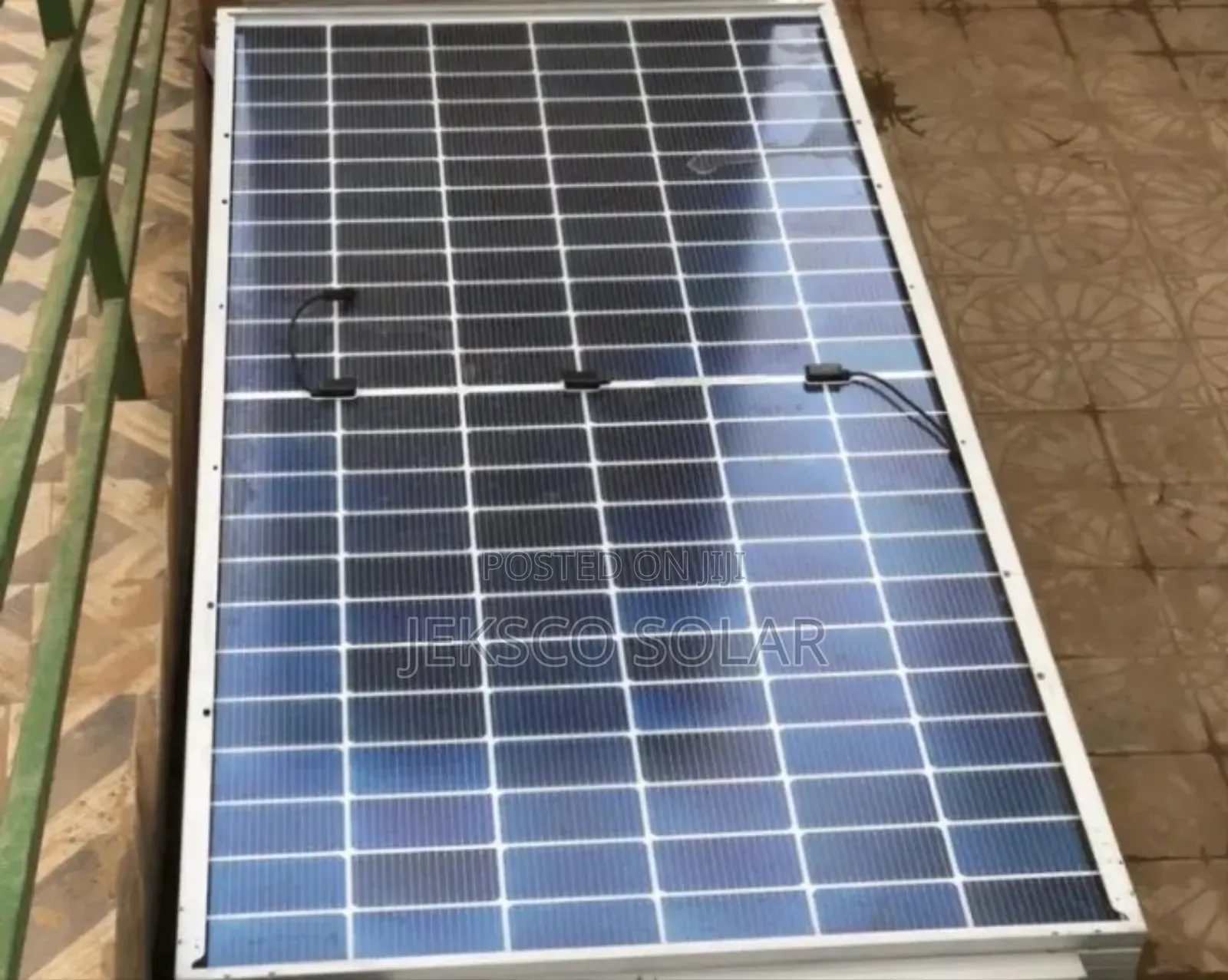 Jinko Solar Panel Jinko 600 Watts.