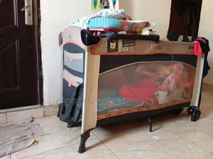 Baby Cot (Detachable)