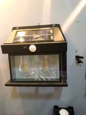 Led Solar Wall for Fence or Fancy Led Light