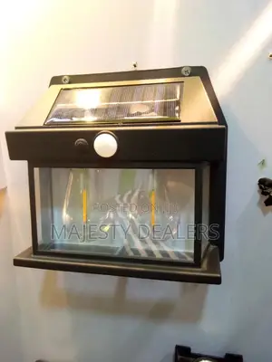 Solar Street Light or Fence Wall 20 Watt Led Fancy Lights