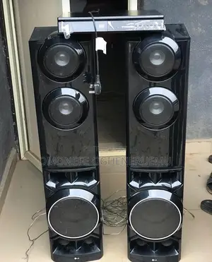 Photo - Neatly Used 1250w Lg Bodyguard Home Theater