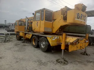 30 Tons Motor Crain