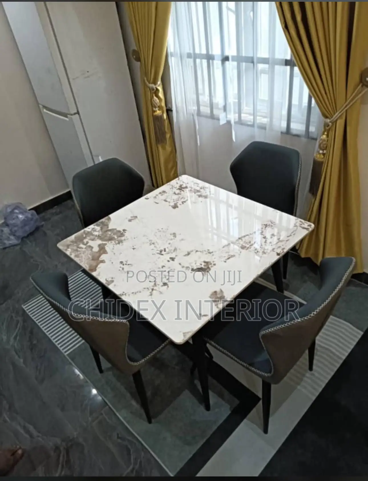 Classic 4 Seater Dining Table