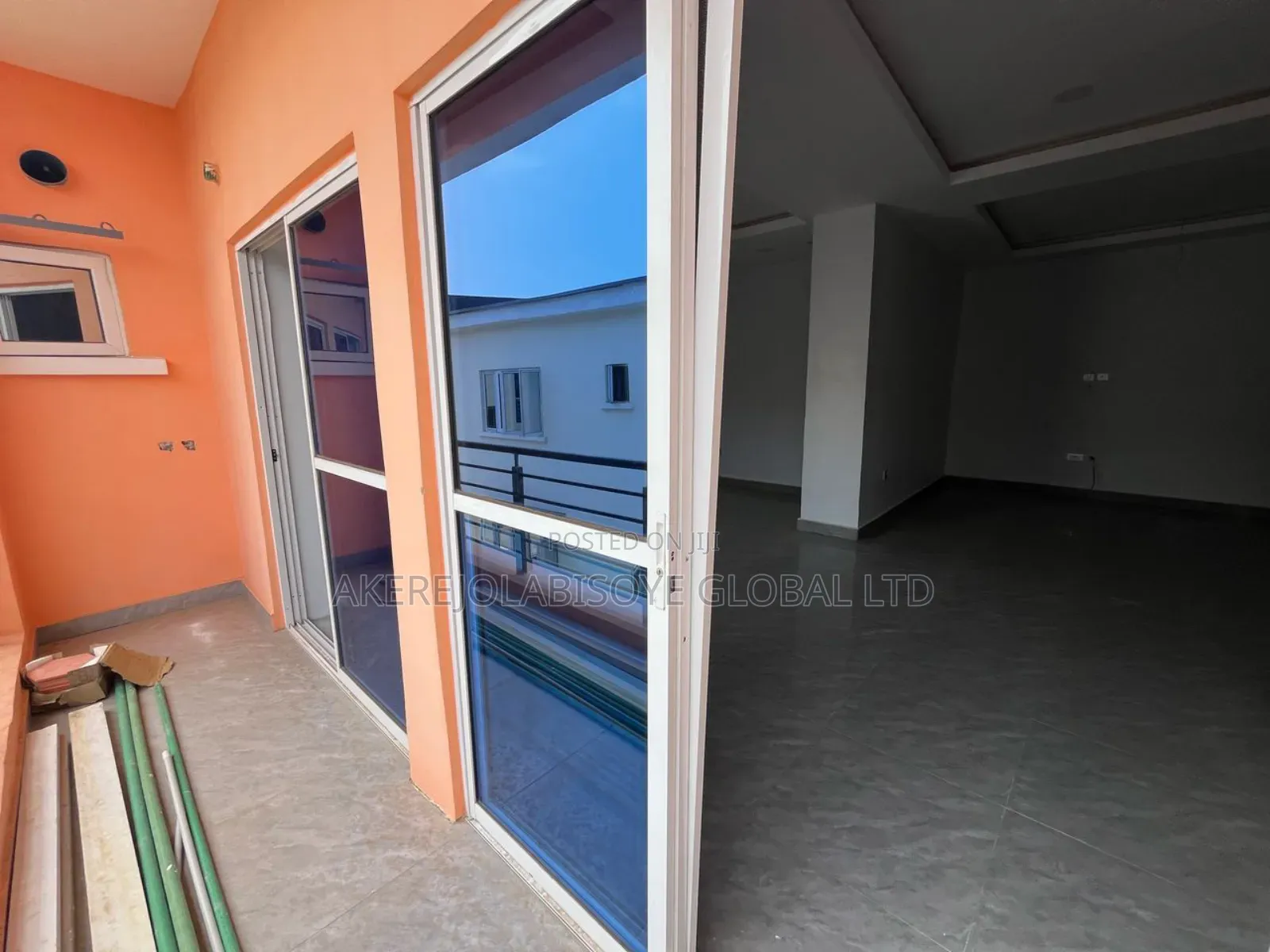 2bdrm Block of Flats in Paradise Estate, Life Camp for sale