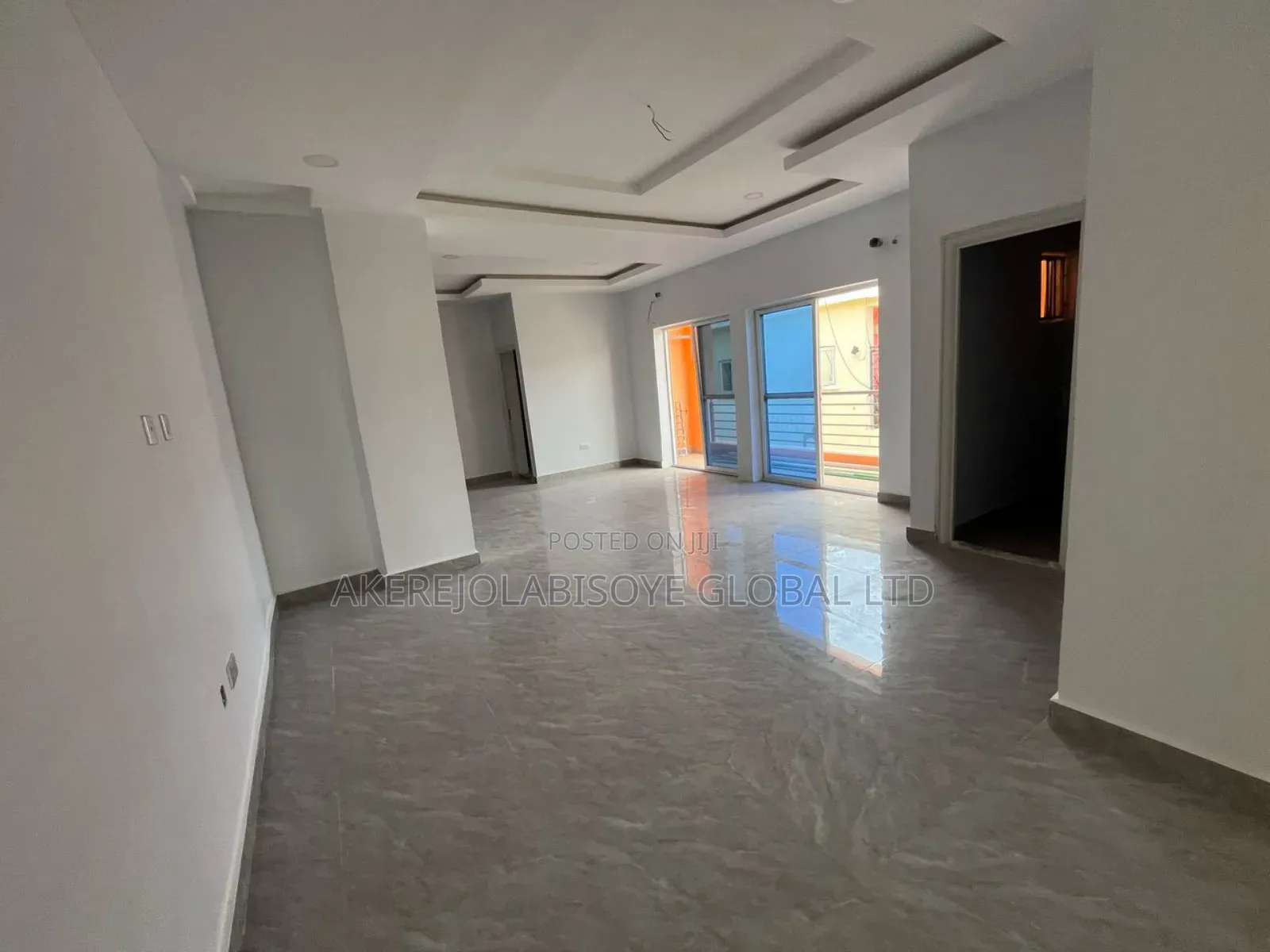 2bdrm Block of Flats in Paradise Estate, Life Camp for sale
